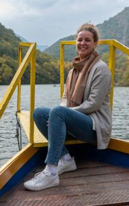 Lara Ariño - Colaboradora en marketing online con El Fabricante de Nubes
